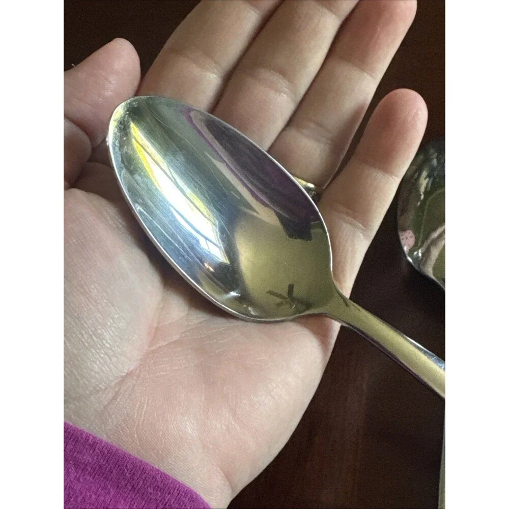 Oneida Spoon Set Of 3 Spoons